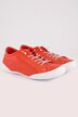Zapatilla deportiva de piel, patrón calado, plantilla intercambiable, ancho H