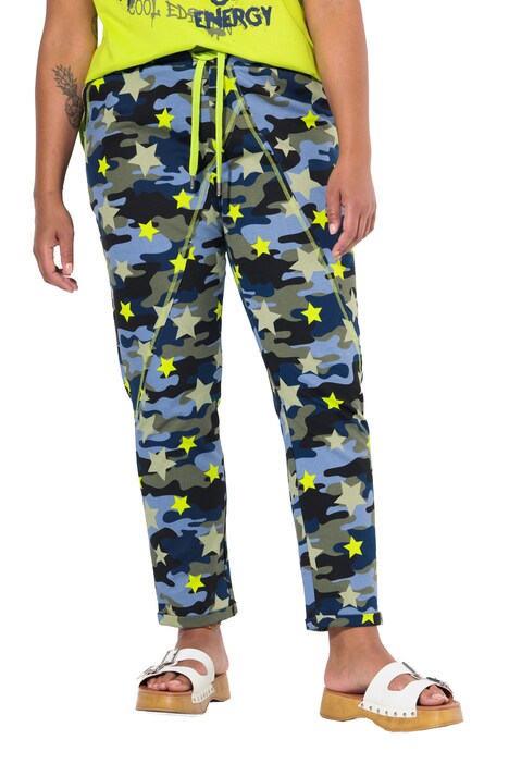 Camouflage jogging pants with decorative seams and elastic waist
