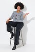 Jeans with wide legs and distressed details