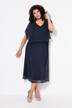 Robe maxi à strass fantaisie. Décolleté V et manches courtes
