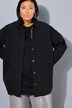 Denimskjorte, oversized, broderi på knappestolpen