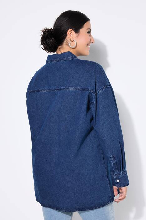 Denimskjorte, oversized, broderi på knappestolpen