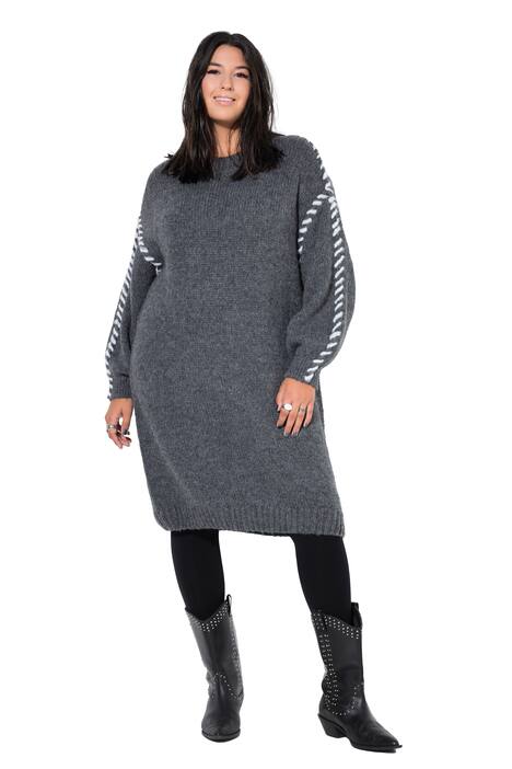 Úpletové šaty, oversize, ozdobné švy