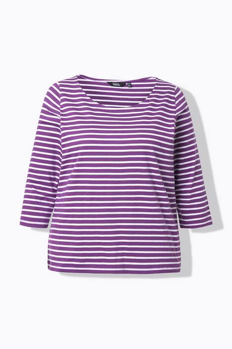T-shirt rayé. Manches 3/4 et col rond. Coupe Classic
