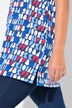 T-shirt motif chiffres, col en V et manches courtes, coupe évasée