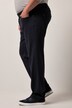 Jeans Men+ con taglio speciale per l'addome, denim colorato, vestibilità normale e cinque tasche, disponibili fino alla tg. 72