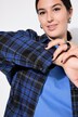 Camisa de cuadros, amplia, cuello camisero, manga larga