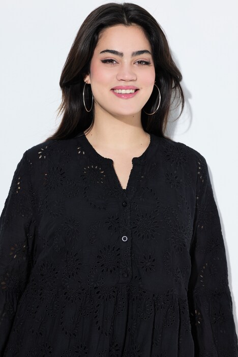 Vestido midi, forma en A, bordado inglés, volantes