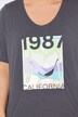 T-shirt, motif California. Encolure V et manches courtes
