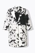 Chaqueta, estructura acanalada, cuello con solapa, flor desmontable
