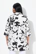Chaqueta, estructura acanalada, cuello con solapa, flor desmontable