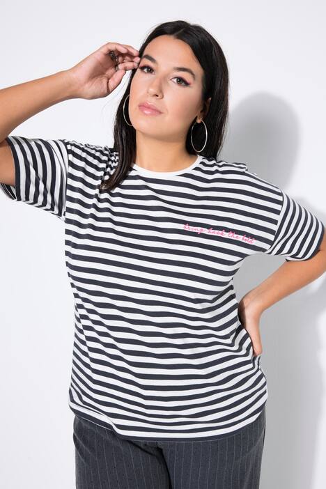 T-shirt, oversized, strepen, borduursel