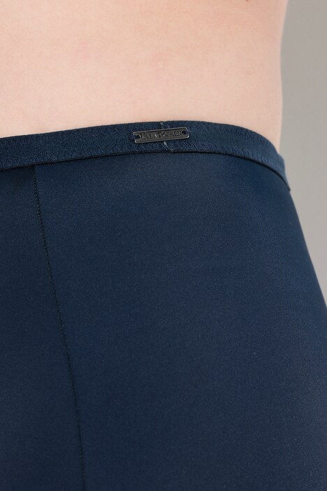 Briefs