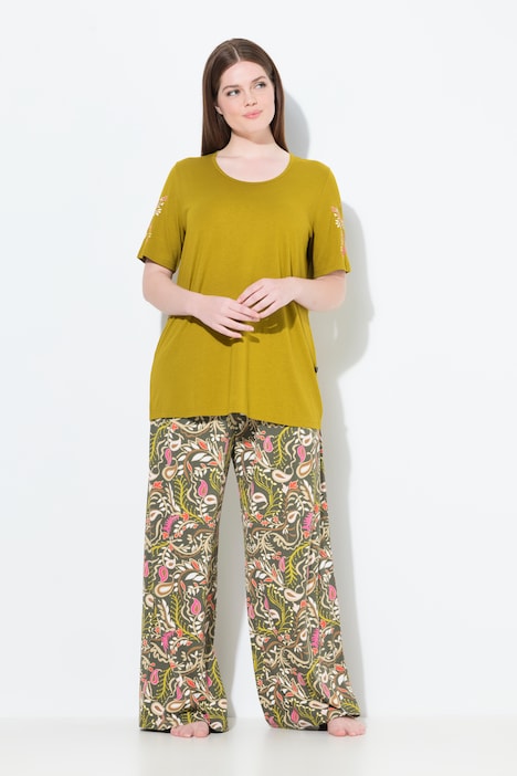 Pyjama, motif cachemire, col rond, manches courtes