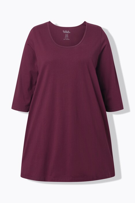 Camiseta larga, forma en A, cuello redondo, mangas 3/4