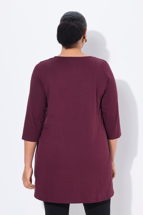 Camiseta larga, forma en A, cuello redondo, mangas 3/4