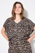 Camiseta tipo blusa, oversize, leopardo, escote en V