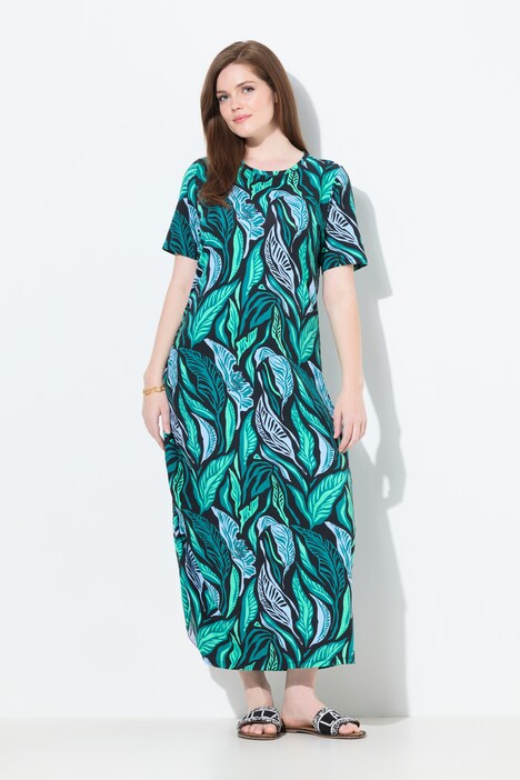 Robe maxi en coton bio. Décolleté rond et manches courtes. Motif jungle