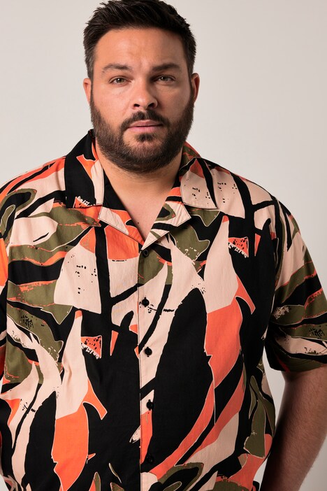 Chemise Men+ en viscose, imprimé all-over, manches courtes et col cubain, coupe Cuba Fit - jusqu'au 8 XL