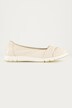 Ballerines en cuir Caprice. Brides croisées - largeur H