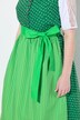 Dirndl sans manches, costume traditionnel bavarois. Col montant et boutons fantaisie