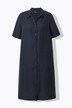 Robe en lyocell mélangé. Manches courtes. Col chemise et patte de boutonnage