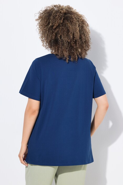 T-shirt dal taglio svasato con scollo a V e mezze maniche svasate