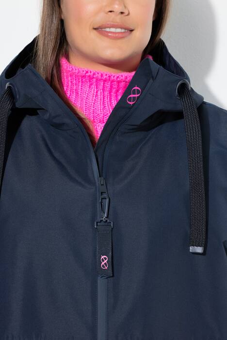 Chaqueta técnica, oversize, forro guateado, capucha, cremallera bidireccional