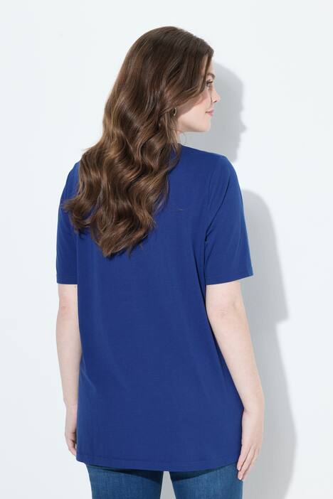 T-shirt dal taglio svasato con stampa con scritta, scollo a girocollo e mezze maniche