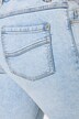 Jean Sarah jambe ajustée, taille confortable