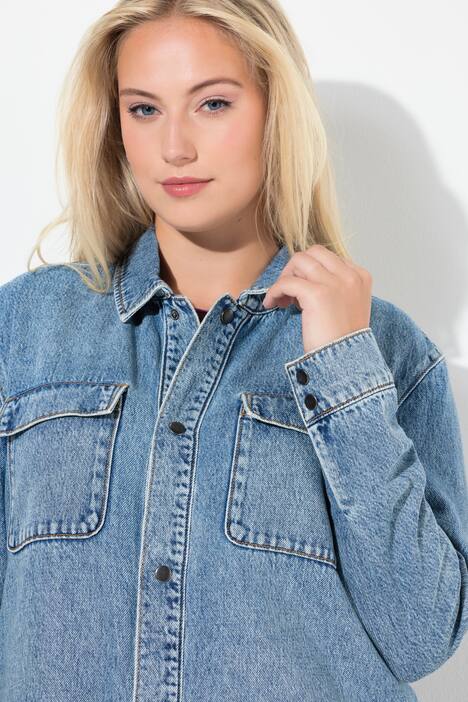 Shacket di jeans dal taglio oversize con collo da camicia e maniche lunghe