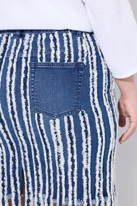 Jupe en jean, coupe Slim Fit 5 poches, longues franges