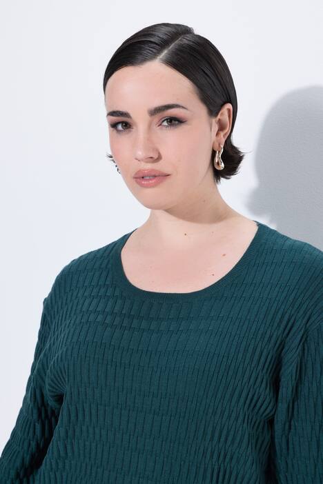 Pull en maille texturée, col rond et manches courtes
