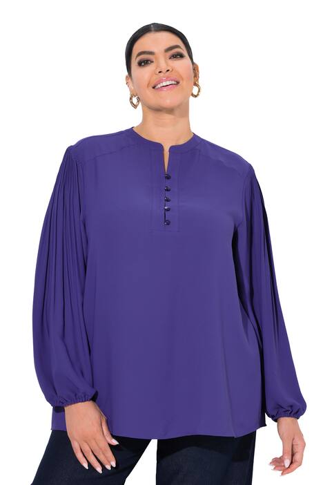 Halenka, ozdobné sklady, stojáček, knoflíková léga, dlouhé rukávy