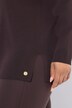 Maglione in maglia fine con collo alto a costine e maniche lunghe