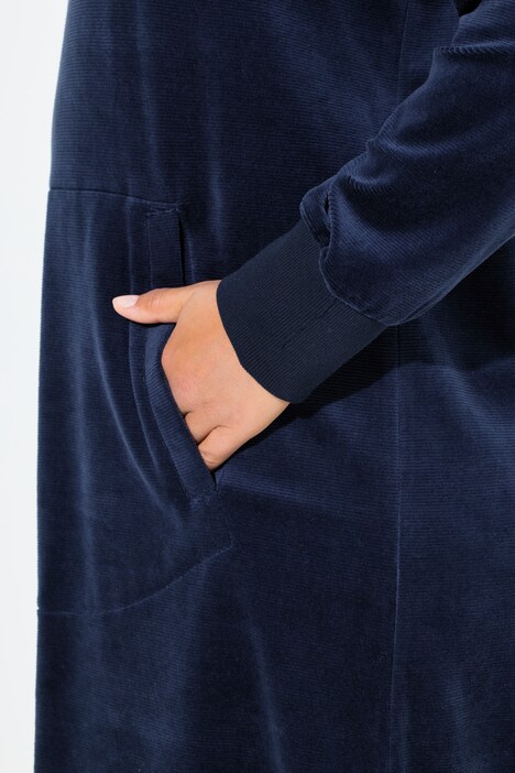 Robe à capuche et manches longues, aspect velours côtelé raffiné