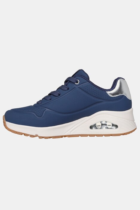 Gym shoes