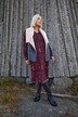Gilet smanicato di similpelle con fodera di teddy e collo con risvolti