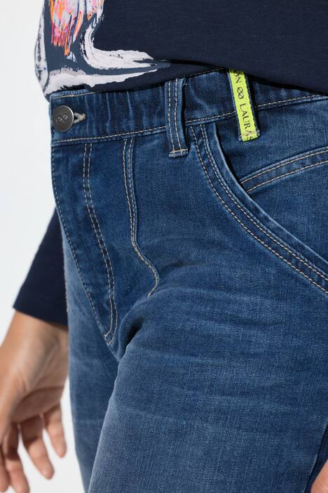 Mom jeans