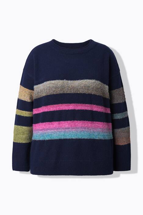 Pull en maille. Col rond, manches longues
