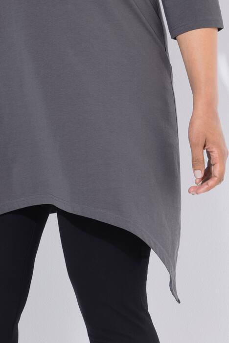Pointed Hem Empire Knit Tunic