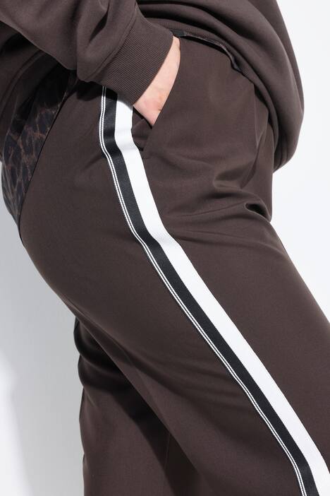 Broek, rechte wijde pijpen, zijstrepen