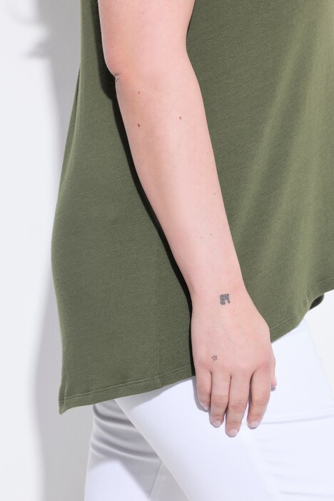 Strikket T-shirt, A-form, pyntefolder i ryggen