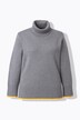 Pull en maille. Col roulé et manches longues