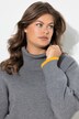Pull en maille. Col roulé et manches longues