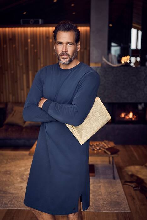 Chemise de nuit pour homme JP 1880, manches longues et fente sur le côté, collection Basic - jusqu'au 8 XL