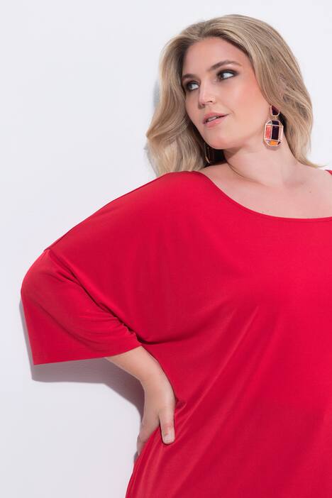 T-shirt dal taglio oversize con aperture sulle spalle e maniche a 3/4