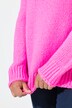 Pull en maille. Manches longues, col roulé