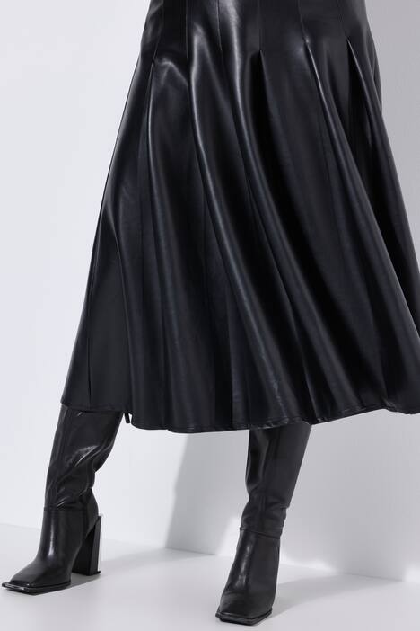 Pleated Faux Leather Comfort Waist Skirt