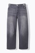 Stretch Fit Barrel Jeans